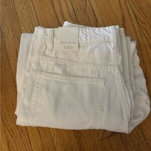 Zara White Boyfriend Jeans